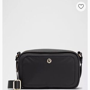 Lululemon Athletica Black Crossbody/Purse Bag with Adjustable Strap